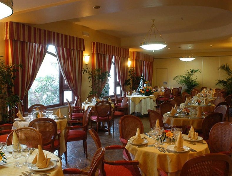 Hotel Azzolini Villagrazia Di Carini Luaran gambar