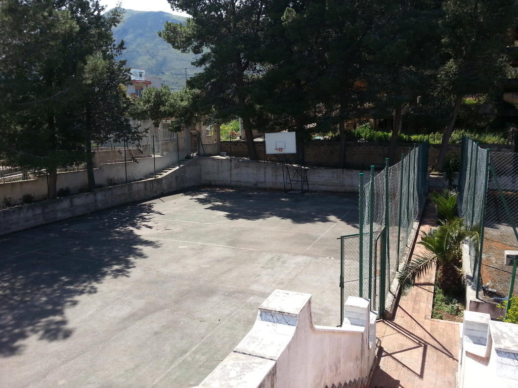 Hotel Azzolini Villagrazia Di Carini Luaran gambar